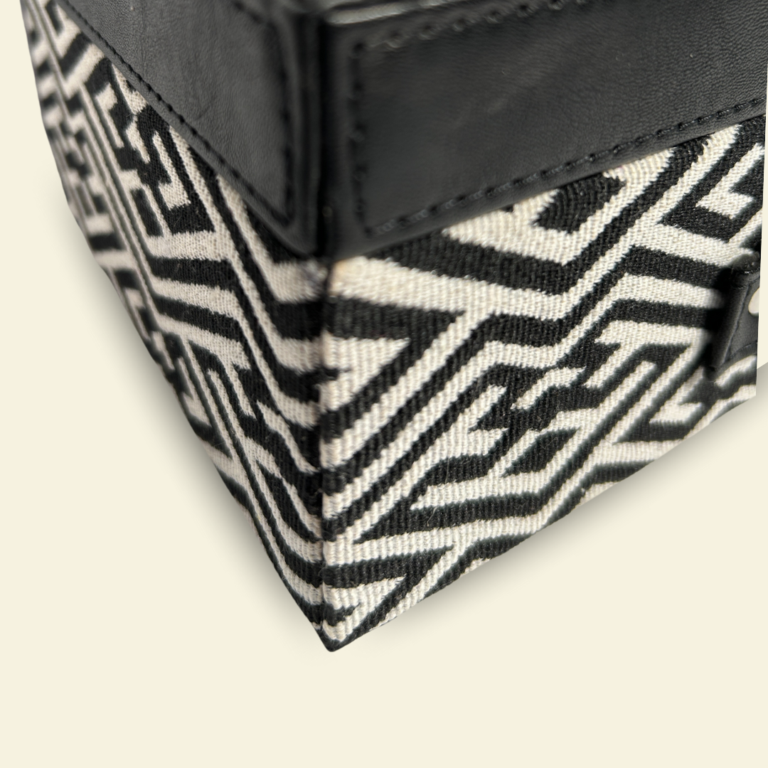 MOSAIC ZIGZAG PREMIUM TISSUE BOX